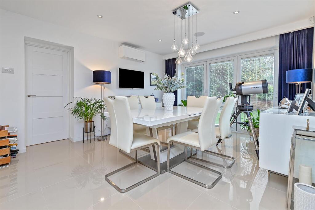 Additional image 11 of Ash Grove, Wheathampstead, St. Albans