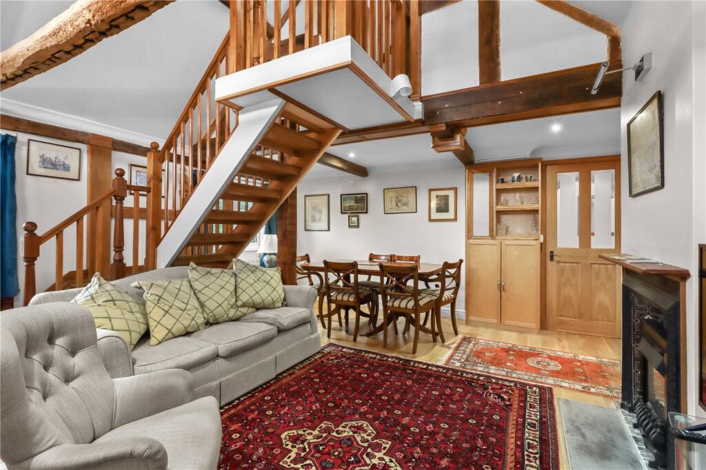 House in Wealden, Heathfield and Waldron - View 4