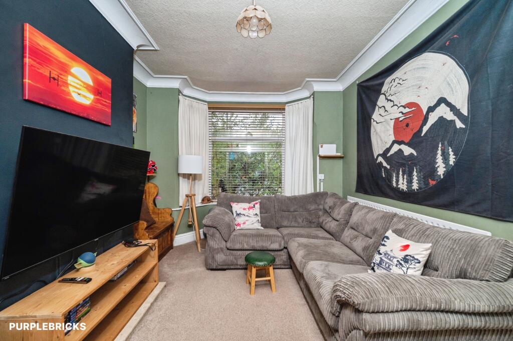 House in Grimsby, Yarborough - View 4