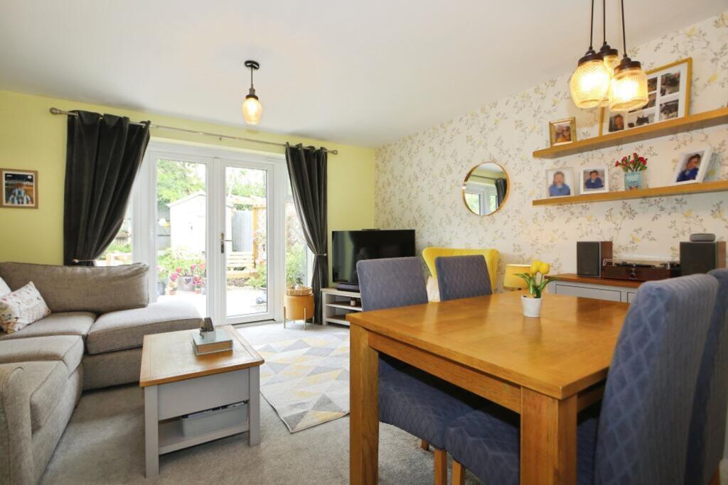 House in Leicester - View 5