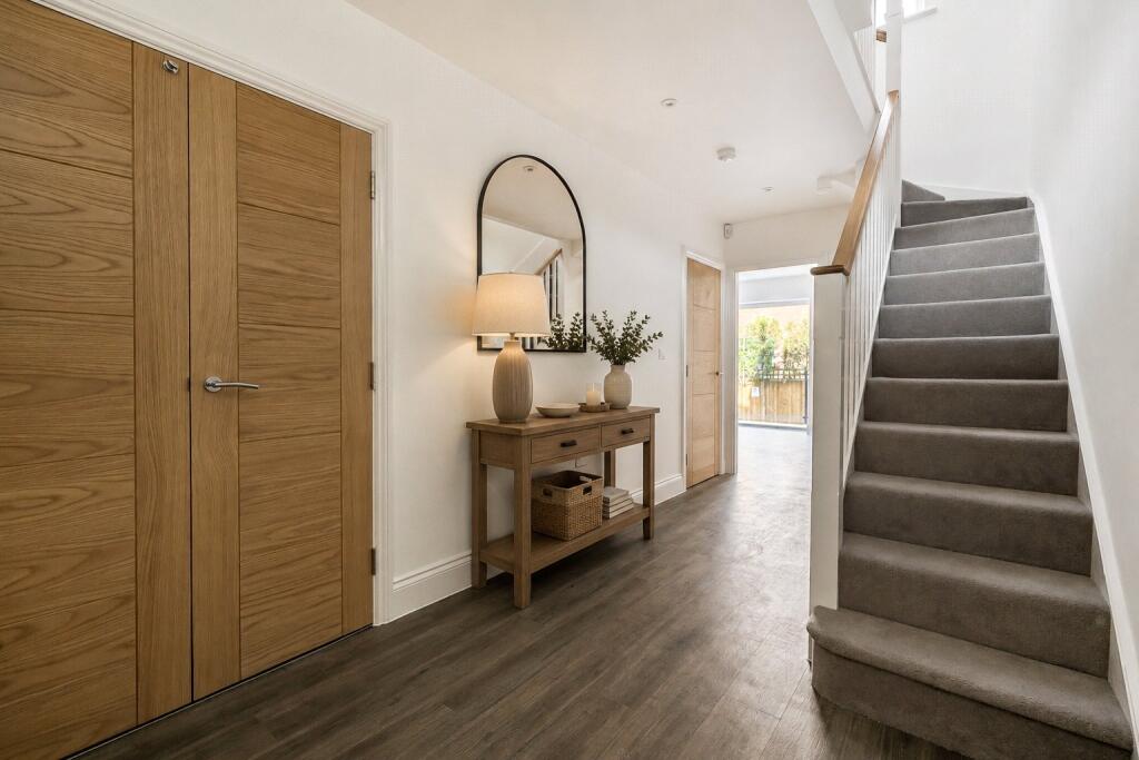 House in Reading - View 2