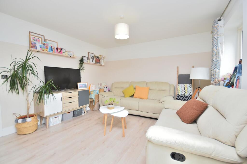 House in Northampton - View 5