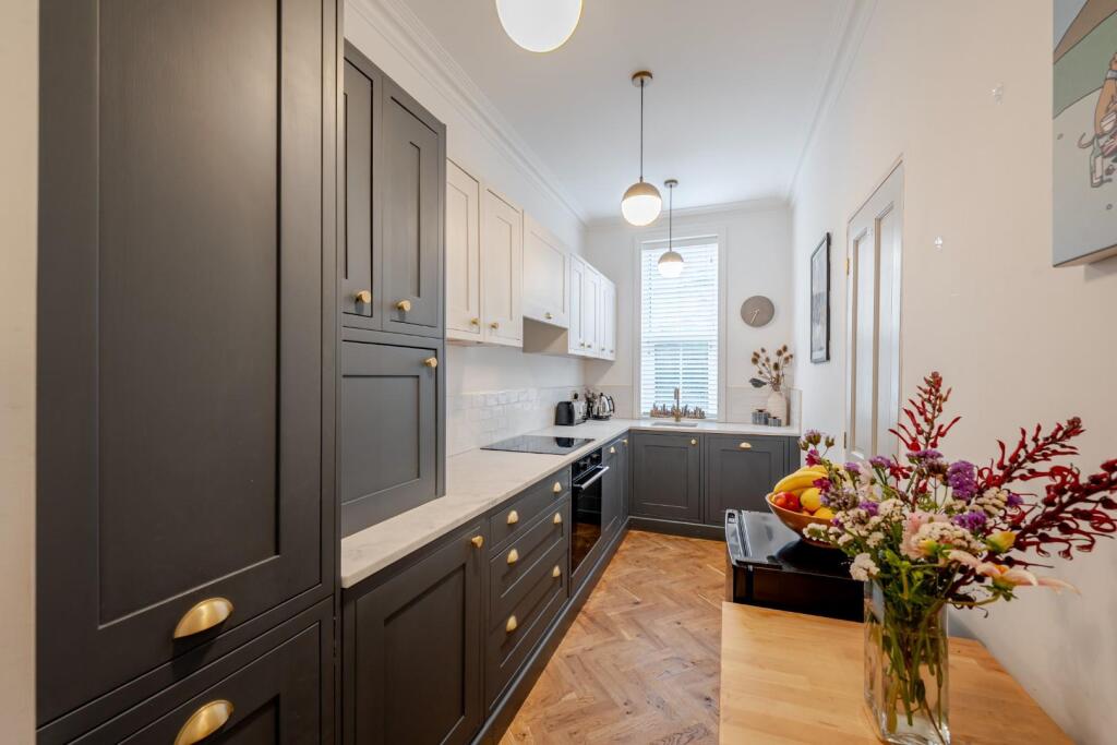 Apartment in Leeds, Wetherby - View 5