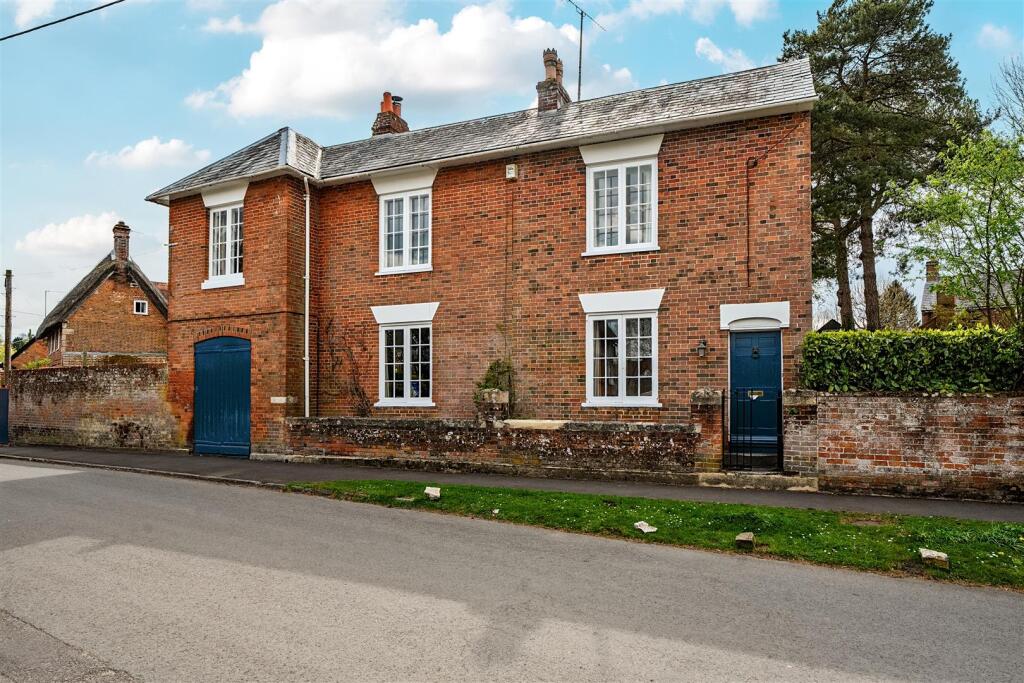 Main image of property: High Street, Urchfont, SN10