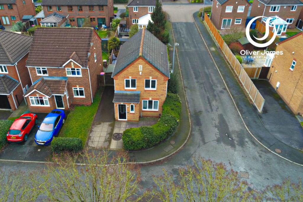 Main image of property: Grazing Drive, Irlam, M44