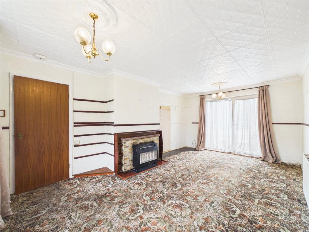 House in Worcester - View 3