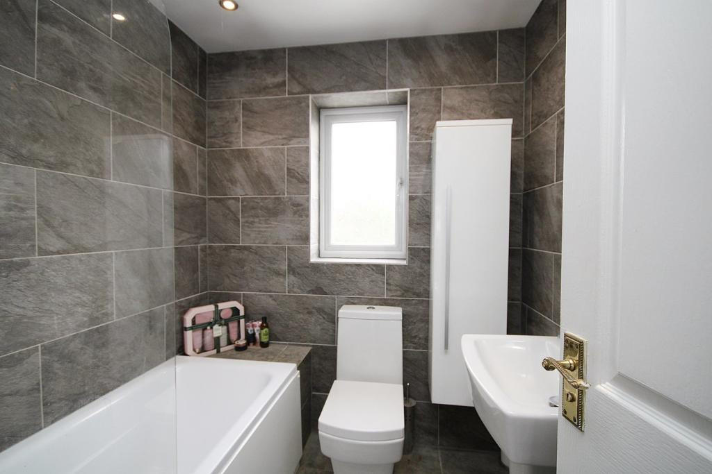 House in Warrington, Whitecross, Bewsey - View 4