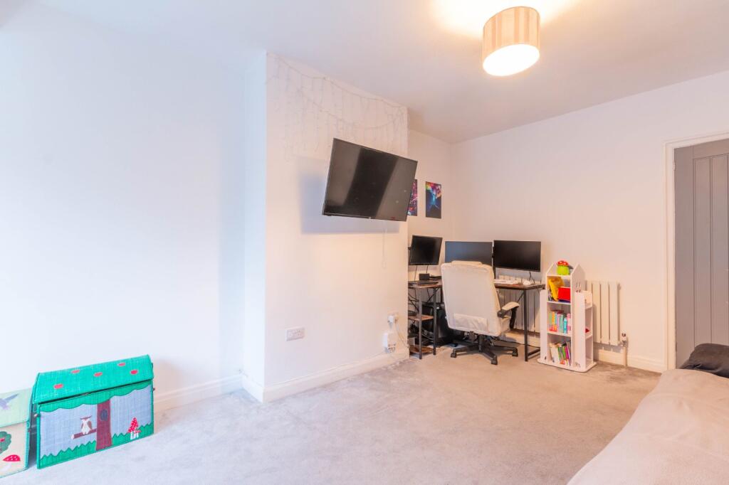 Additional image 3 of Hillside Road, Bingley, West Yorkshire, BD16