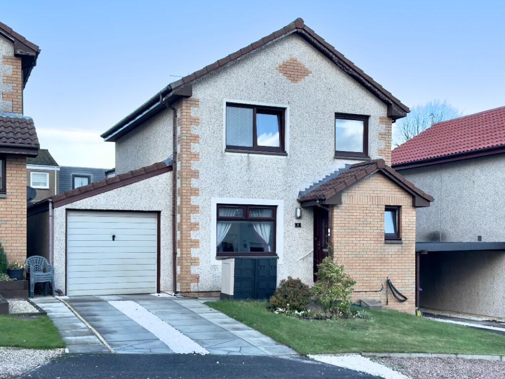 Main image of property: 8 Forbes Place, Arbroath, Angus, DD11 4JL