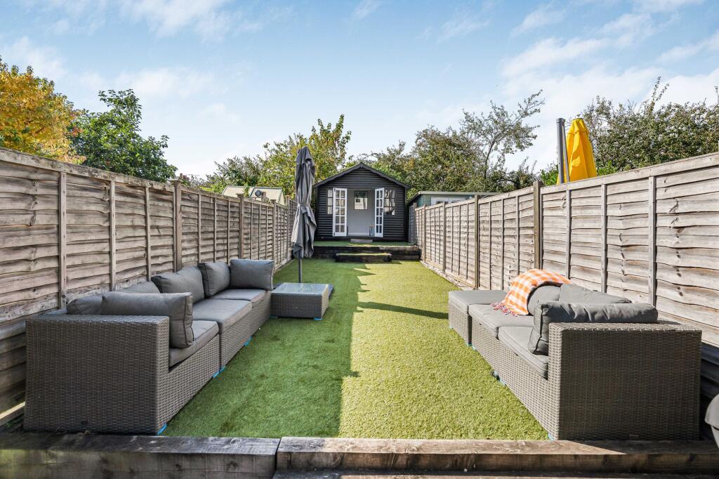 House in Stevenage - View 5