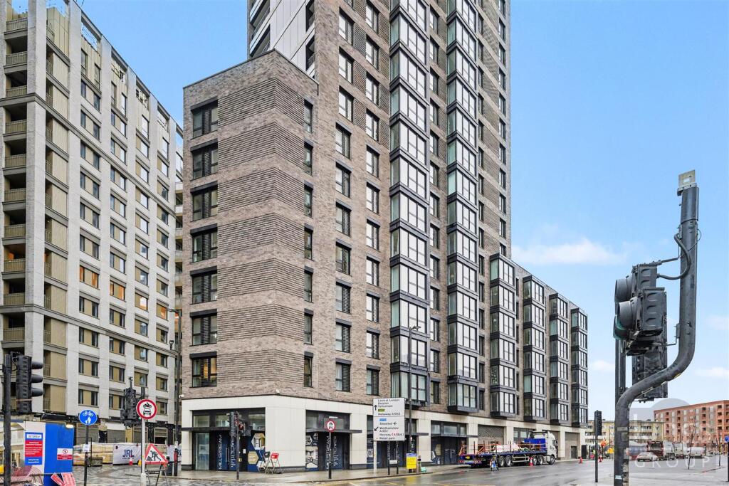 Main image of property: Station Road, London