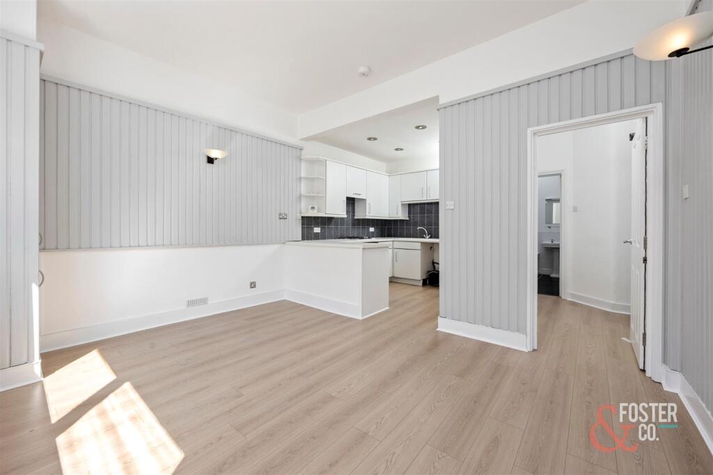 Wilbury Grove, Hove photo 2