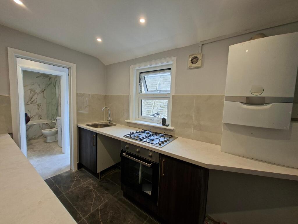 2 bedroom terraced house for rent