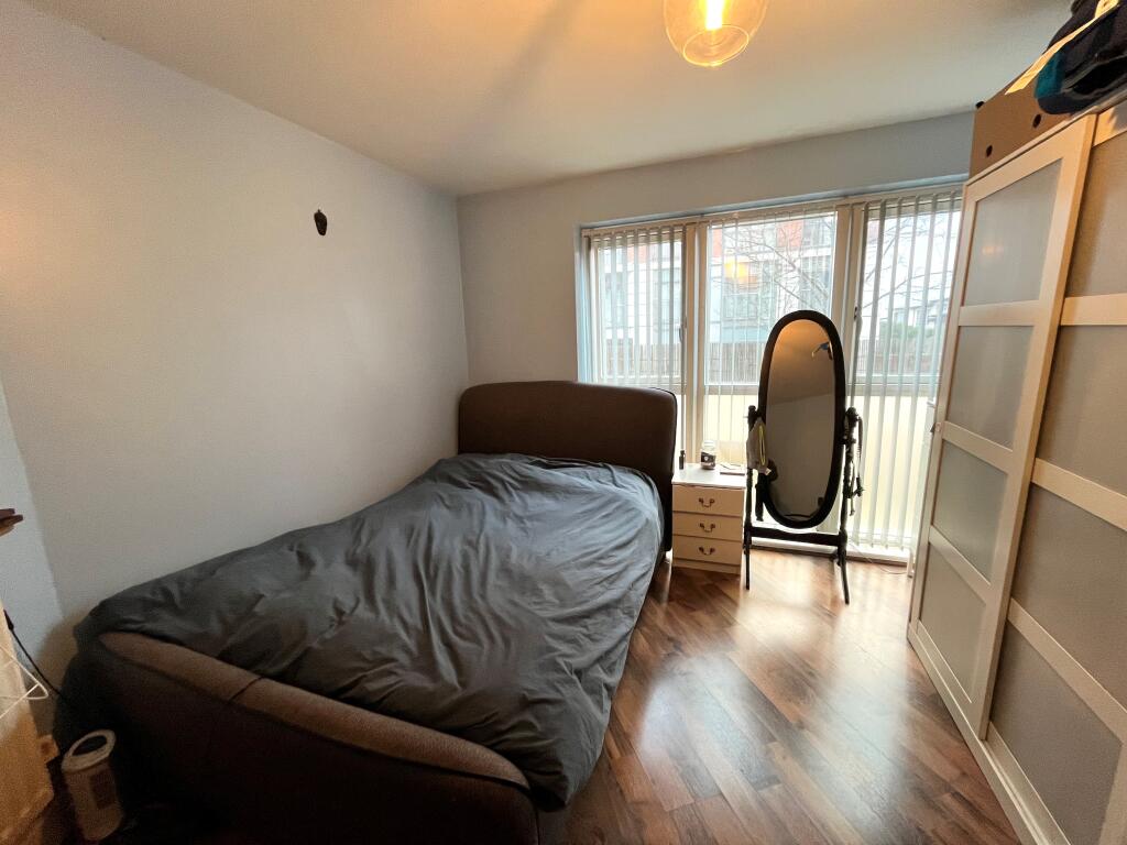 Apartment in Birmingham, West Midlands - View 4