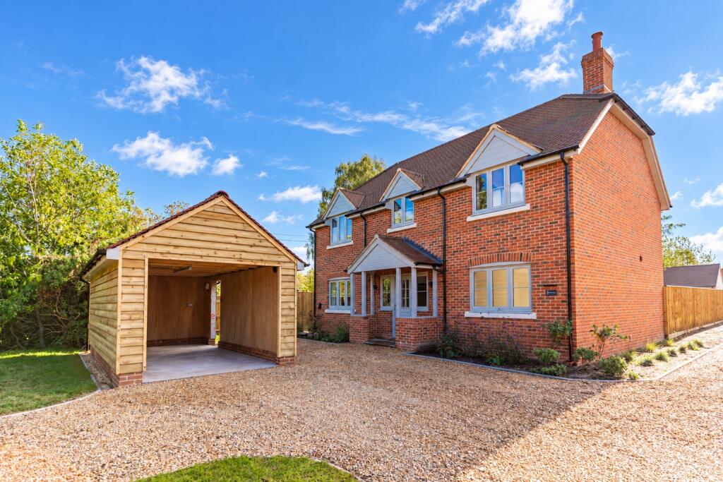 4-bed detached on Forest Fields, East Grafton, Marlborough, SN8, £850,000