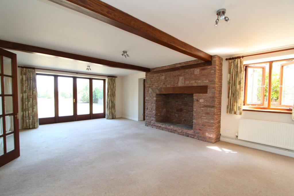 Old Gloucester Road, Winterbourne, BS36 photo 5