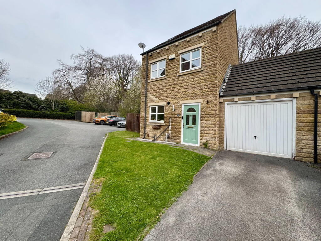 Main image of property: Sylvan Ridge, Huddersfield, HD2 1ZH