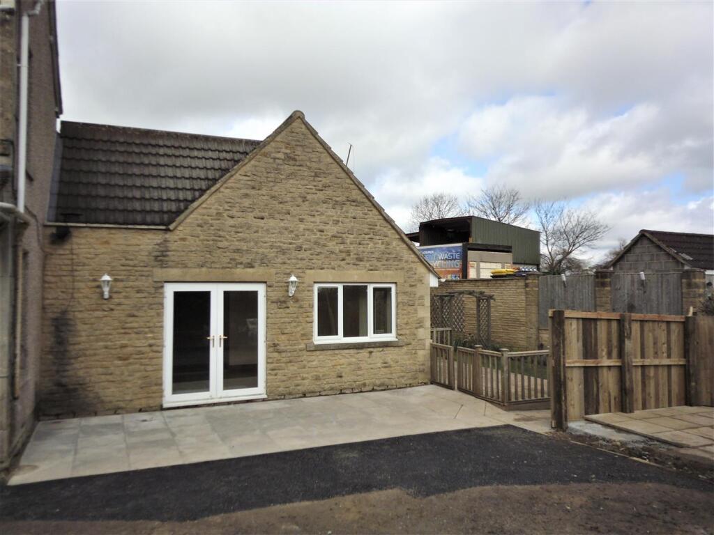 Main image of property: The Willows Annexe, Bristol Road