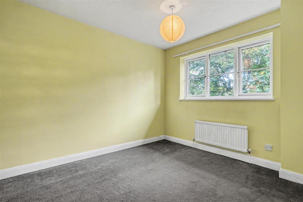 House in Sturminster Newton - More