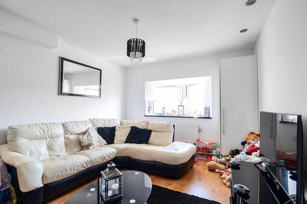 Apartment in London - View 2
