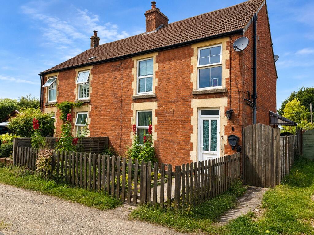 Main image of property: Red Pit, Dilton Marsh