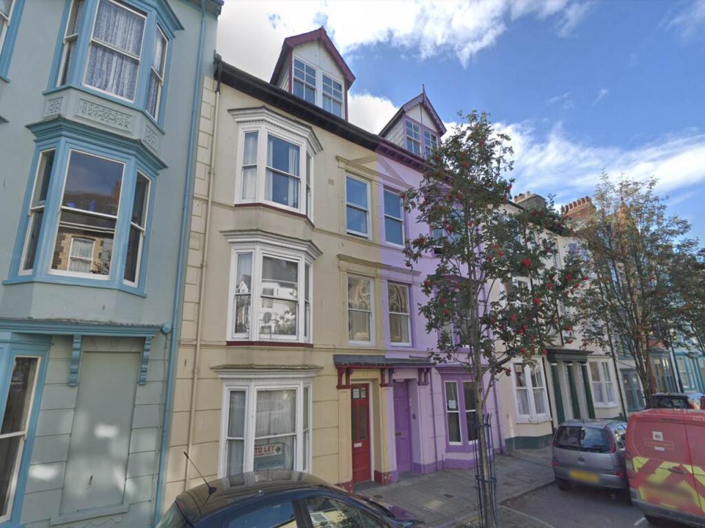 Main image of property: 33 Portland Street, Aberystwyth, 