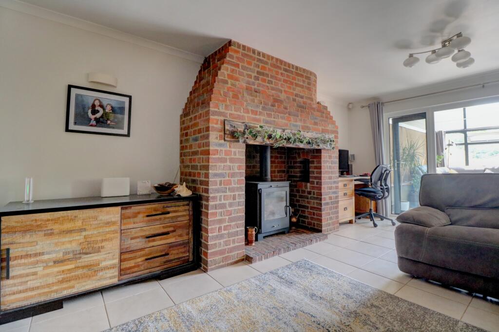 House in Canterbury - View 5