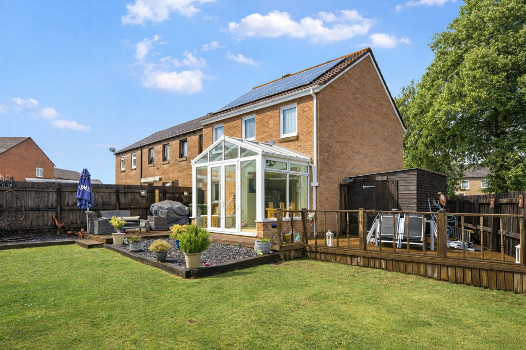 4-bed terraced on 38, Pinmore, Frome, BA11, £340,000