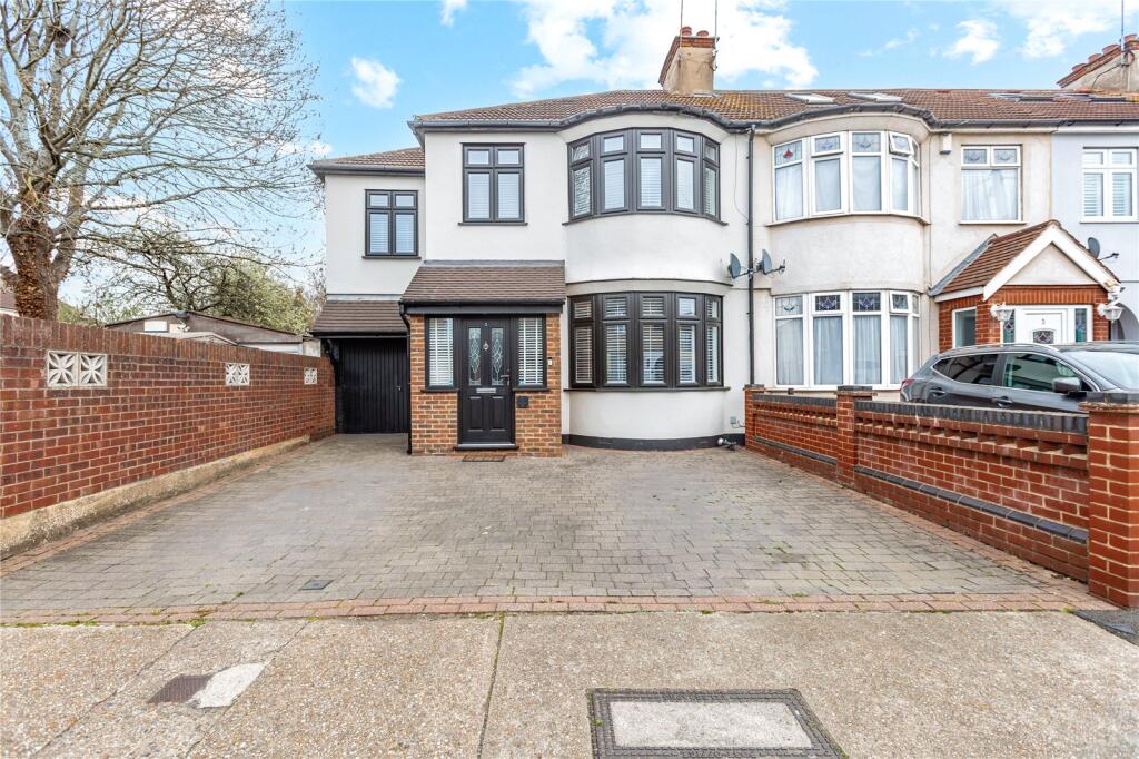 Main image of property: Glebe Way, Hornchurch, RM11