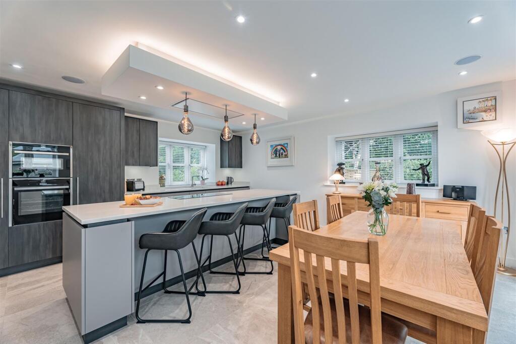 1 Leigh View Barns, Cuddington Lane Cuddington, Cheshire, CW8 2WD photo 4