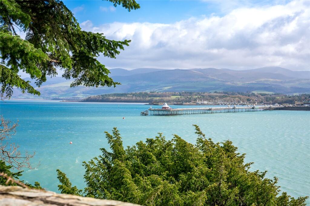 Glyngarth, Menai Bridge, Anglesey, LL59 photo 2
