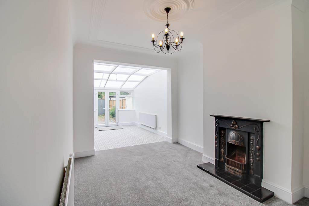House in Southend-on-Sea - View 4