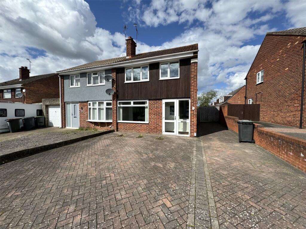 Main image of property: Bedworth, Warwickshire, CV12