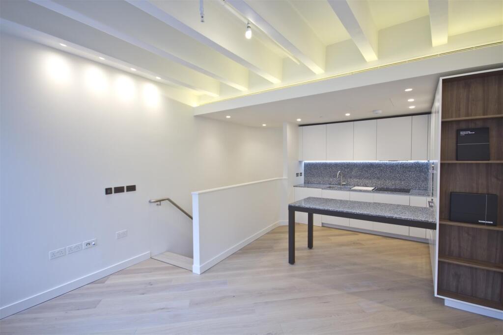 Apartment in London - View 4