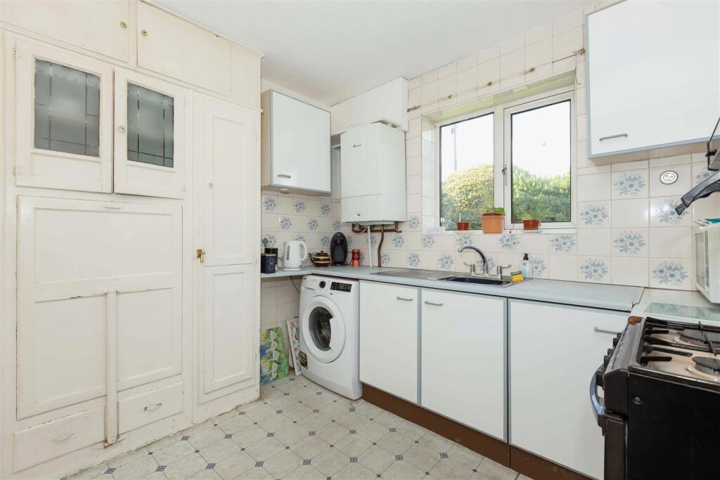Ringmer Road, Worthing photo 4