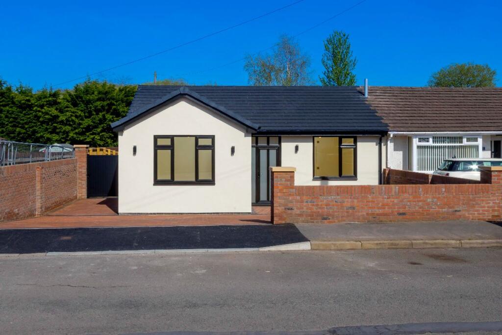 House in Nelson, Caerphilly - More