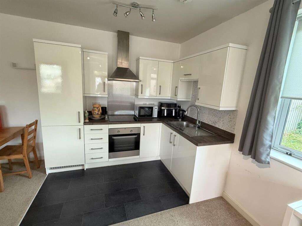 Apartment in York - View 3