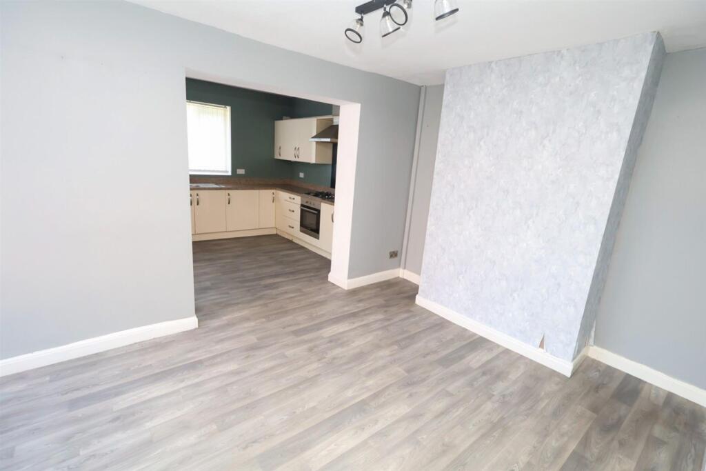 House in Salford, Barton upon Irwell - View 5