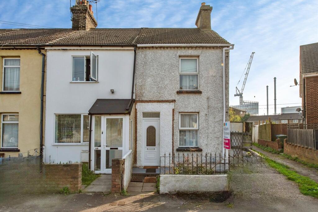 Main image of property: Elm Road, Grays