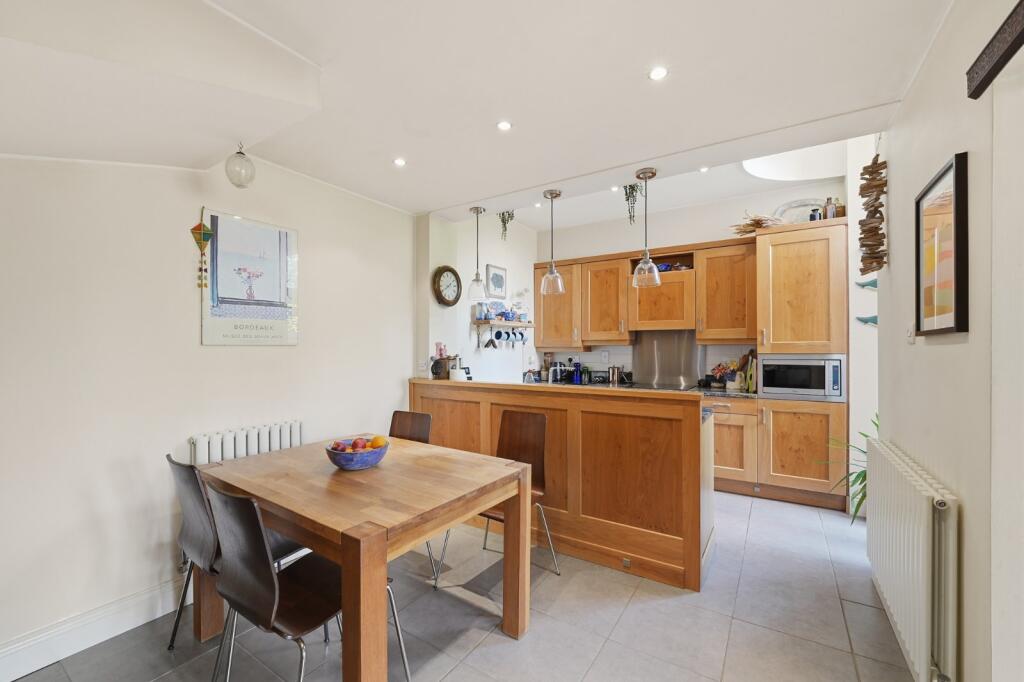 House in Rushcliffe, Upper Saxondale - View 4