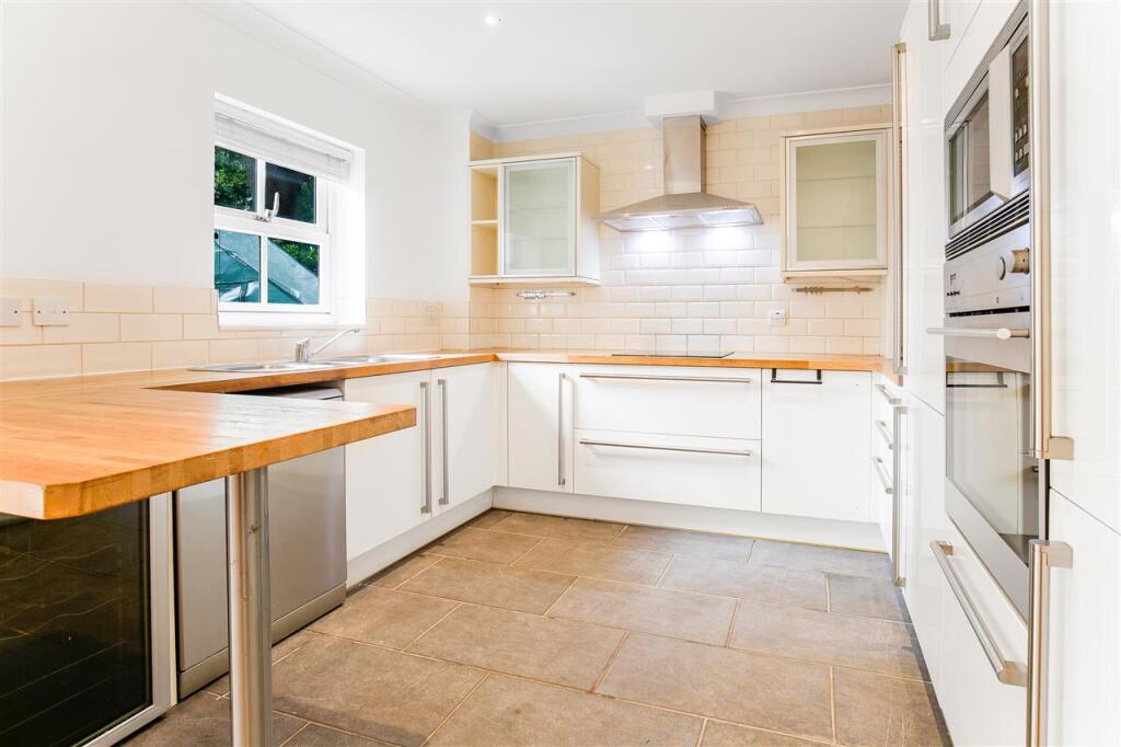 Apartment in London, Kentish Town - View 5