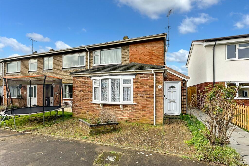 3-bed terraced on Ambersham Crescent, East Preston, Littlehampton, West Sussex, £325,000