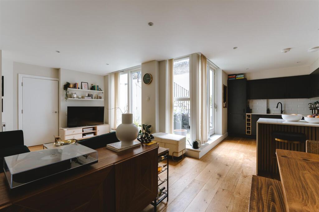 Apartment in London - View 2