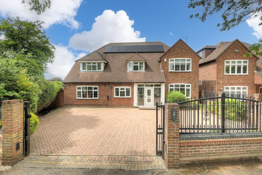 Main image of property: Coolgardie Avenue, Chigwell IG7