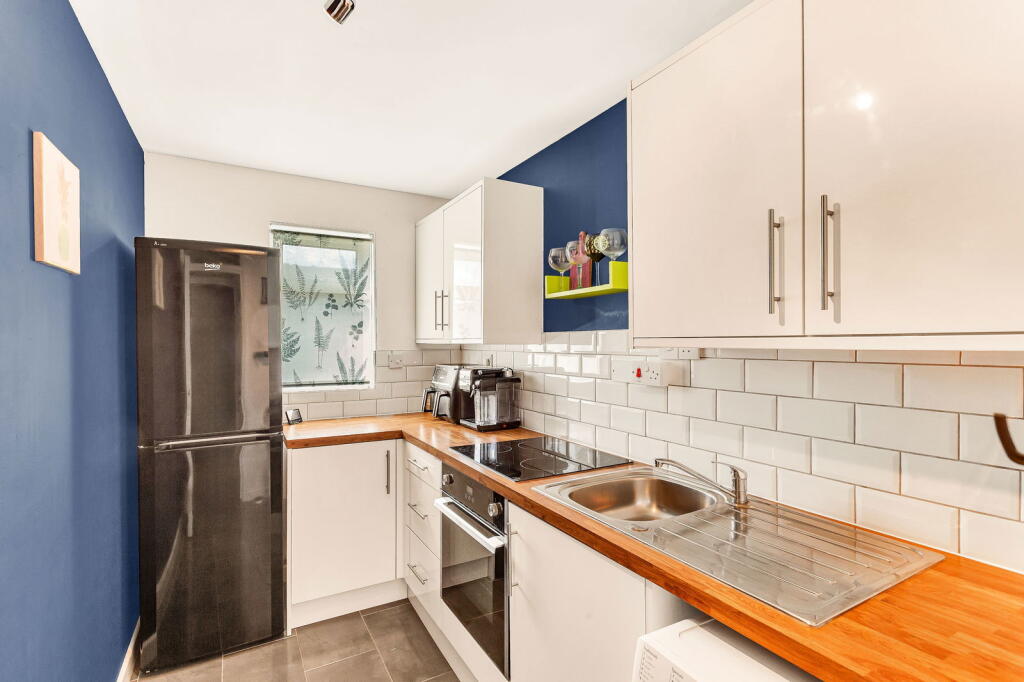 Alburgh Close, Bedford, MK42 photo 3