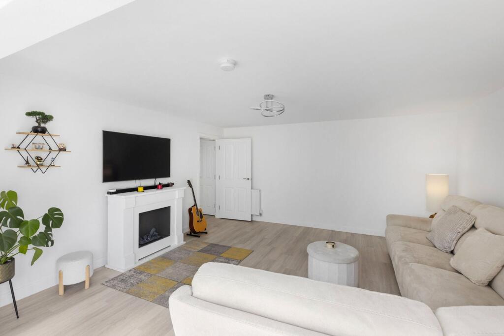 House in Edinburgh, Cammo - View 5