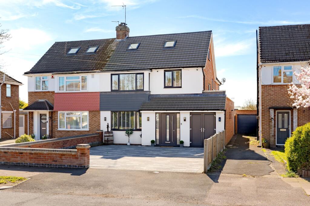 Main image of property: Aylesbury Road, Bedford, MK41