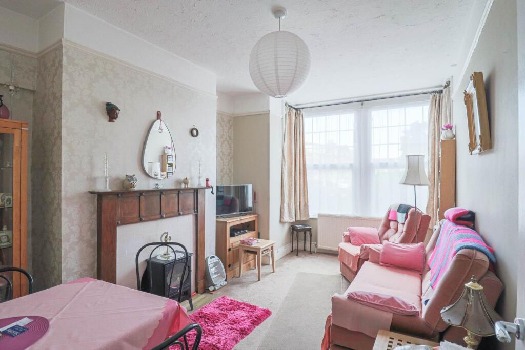 Apartment in Weston-super-Mare, Worlebury - View 3