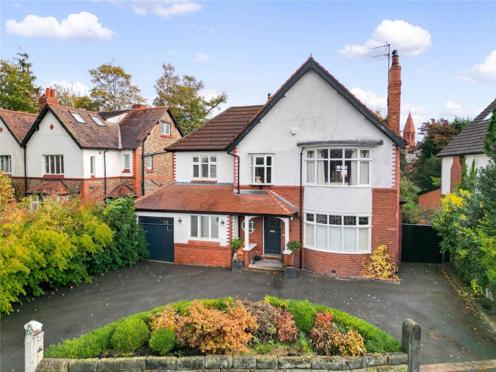 5-bed detached on Crescent Road, Hale, Altrincham, Greater Manchester, WA15, £1,395,000