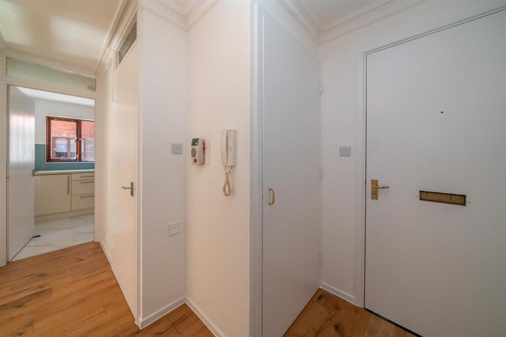 Beaconsfield Road, St. Albans – pohled 4